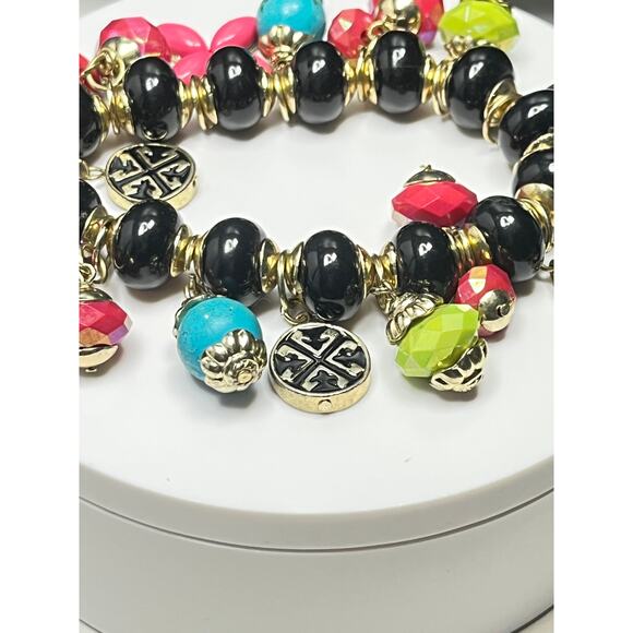 Chic Black & Gold Charm Strectch Bracelet with Maltese Cross & Quatrefoil Charms - Picture 8 of 9